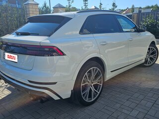 2019 Audi Q8 55 TFSI I (4M), белый, 5000000 рублей, вид 5