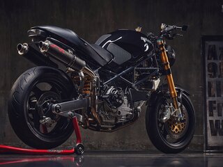 Ducati Monster 900