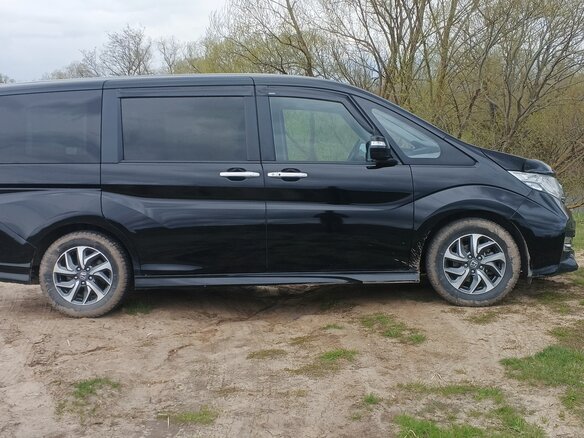 2015 Honda Stepwgn Spada V, чёрный, 1850000 рублей - вид 4