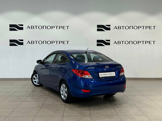 2013 Hyundai Solaris I, синий, 749000 рублей, вид 3