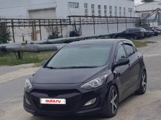 2013 Hyundai i30 II, чёрный, 700000 рублей, вид 1