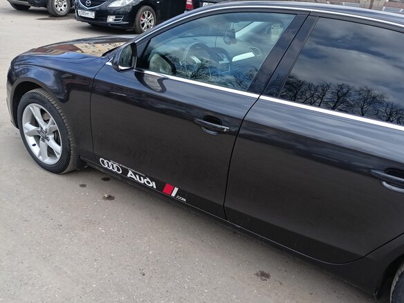 2009 Audi A4 IV (B8), чёрный, 930000 рублей - вид 4