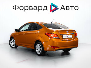 2015 Hyundai Solaris I Рестайлинг, оранжевый, 910000 рублей, вид 5
