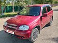 2017 Chevrolet Niva I Рестайлинг, красный - вид 3