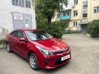 2017 Kia Rio IV, красный, 1250000 рублей, вид 1