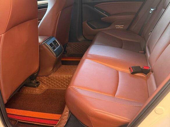 2022 Honda Inspire VI Рестайлинг, белый, 3100000 рублей - вид 9