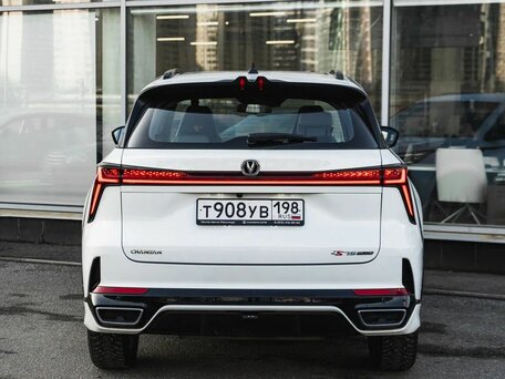 2024 Changan CS75 Plus IV, белый, 2700000 рублей, вид 5