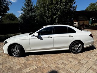 2019 Mercedes-Benz E-Класс 200 V (W213, S213, C238), белый, 3700000 рублей, вид 4