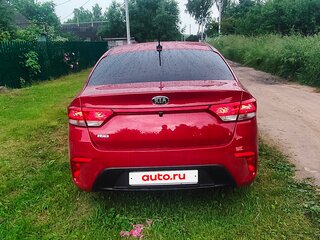 2017 Kia Rio IV, красный, 1220000 рублей, вид 5