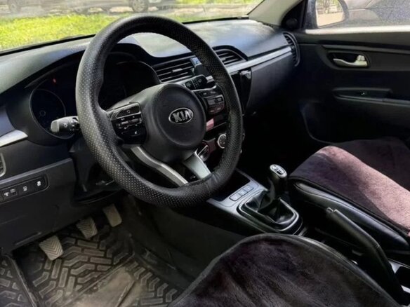 2018 Kia Rio IV, серый, 800000 рублей - вид 7
