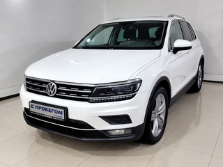 2017 Volkswagen Tiguan II, белый, 1725000 рублей, вид 1