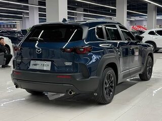 2024 Mazda CX-50, чёрный, 4778432 рублей, вид 5