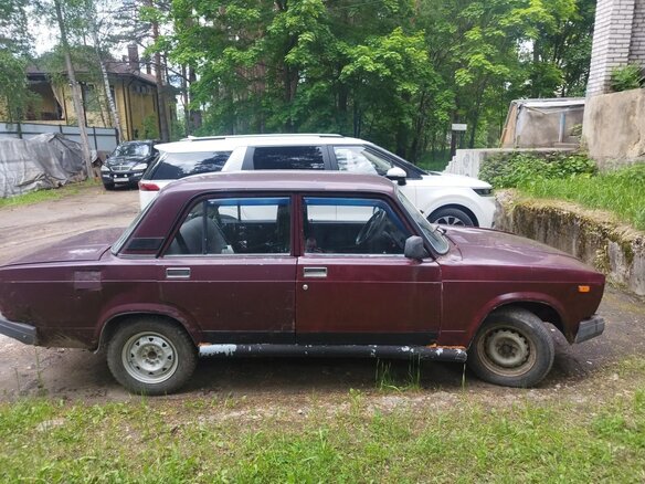 2008 Lada (ВАЗ) 2107, пурпурный, 60000 рублей - вид 3