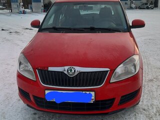 2011 Skoda Fabia II Рестайлинг, красный, 580000 рублей, вид 1