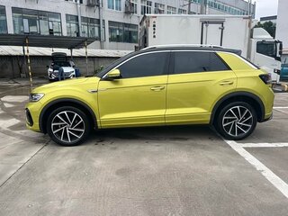 2023 Volkswagen T-Roc I (China Market) Рестайлинг, жёлтый, 1550000 рублей, вид 3