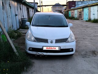 2005 Nissan Tiida Latio I, белый, 400000 рублей, вид 2