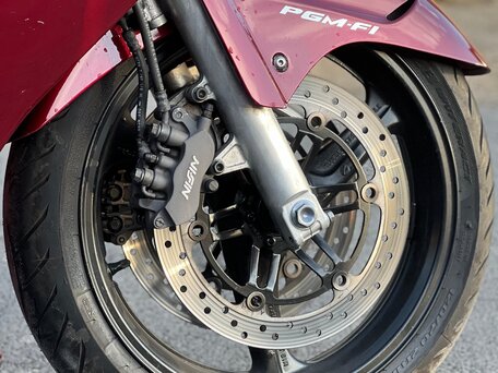 1998 Honda CBR 1100 XX, красный, 480000 рублей, вид 5