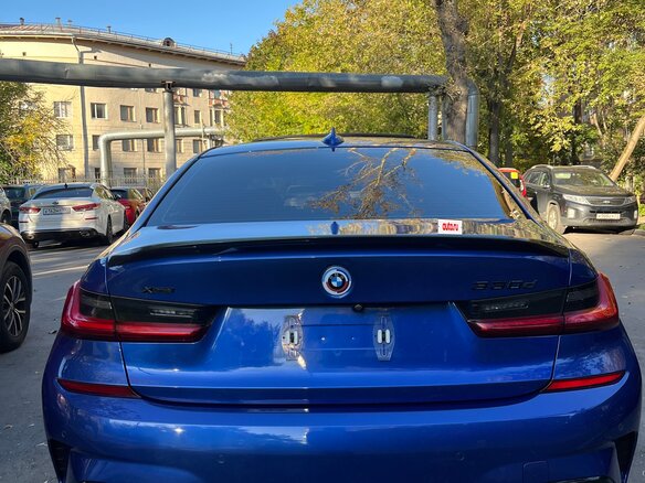 2019 BMW 3 серии 330d xDrive VII (G2x), синий, 4900000 рублей - вид 4
