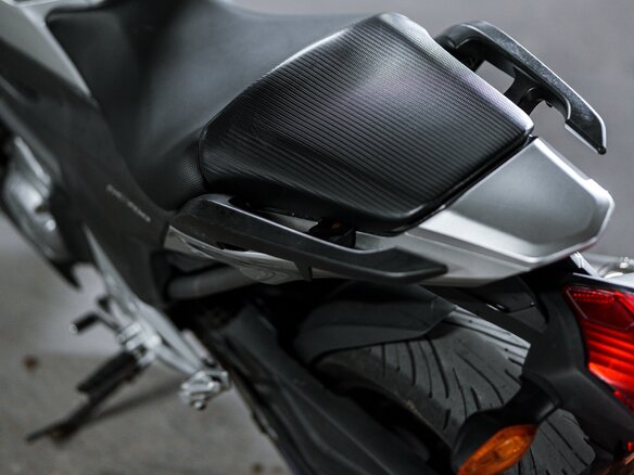 2013 Honda NC 700X, серебристый, 550000 рублей - вид 6
