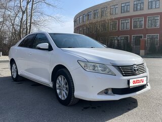 2012 Toyota Camry Japan Market VII (XV50), белый, 1700000 рублей, вид 3