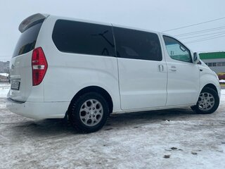 2009 Hyundai Grand Starex I, белый, 1400000 рублей, вид 4