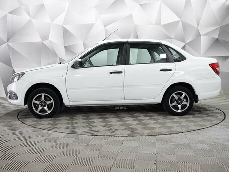 2022 Lada (ВАЗ) Granta I Рестайлинг, белый, 598000 рублей, вид 2