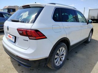 2020 Volkswagen Tiguan II Рестайлинг, белый, 3402000 рублей, вид 3