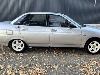 2002 Lada (ВАЗ) 2110, серебристый, 135000 рублей, вид 2
