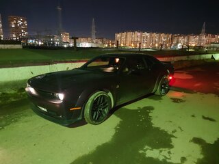 2022 Dodge Challenger SRT III Рестайлинг 2, фиолетовый, 6200000 рублей, вид 3