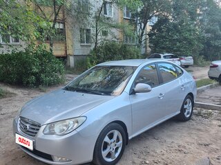 2011 Hyundai Elantra IV (HD), серебристый, 650000 рублей, вид 1