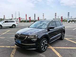 2022 Skoda Karoq DSG7 I, чёрный, 2270000 рублей, вид 1