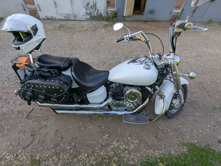 2001 Yamaha XVS1100, белый, 565000 рублей, вид 4