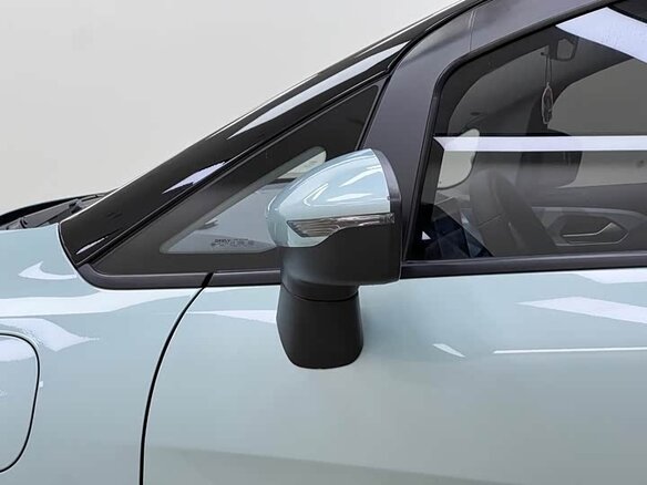 2023 Geely Geometry E 39.4 kWh, голубой - вид 23