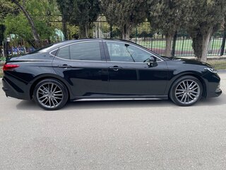 2025 Toyota Camry IX (XV80) China Market, чёрный, 4200000 рублей, вид 4