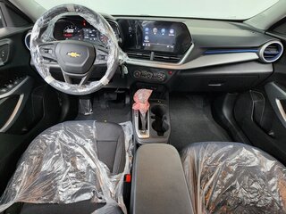 2026 Chevrolet Trax II, чёрный, 2150000 рублей, вид 4