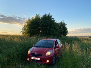 2007 Toyota Yaris Multimode II, красный, 460000 рублей, вид 1