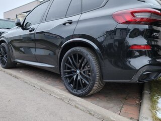 2021 BMW X5 40i IV (G05/G18), чёрный, 6190000 рублей, вид 4