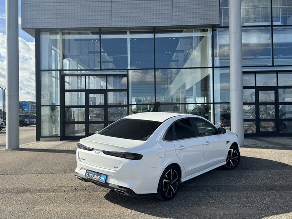 2023 Kaiyi E5, белый - вид 8