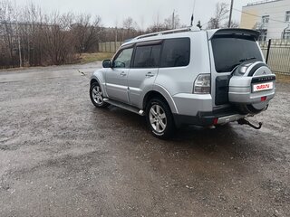 2008 Mitsubishi Pajero IV, серебристый, 900000 рублей, вид 5