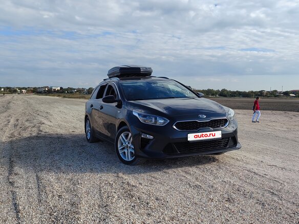 2018 Kia Ceed III, чёрный, 1450000 рублей - вид 3