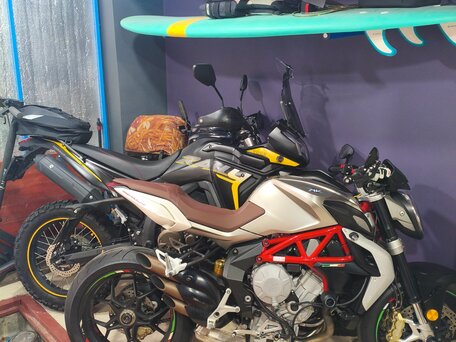 2014 MV Agusta Brutale 800, красный, 550000 рублей, вид 1