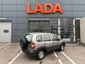 2015 Chevrolet Niva I Рестайлинг, серебристый, 695000 рублей - вид 2