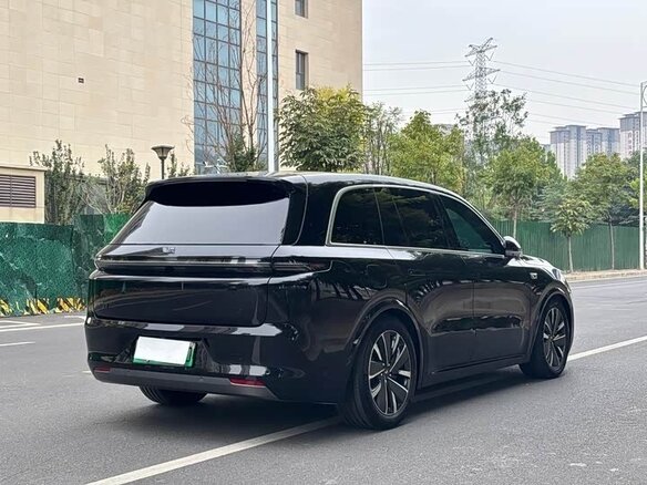 2025 Li Auto (Lixiang) L8 52.3 kWh I Рестайлинг, чёрный - вид 6