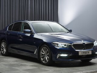 2018 BMW 5 серии 520i VII (G30/G31/G38), синий, 3690000 рублей, вид 3
