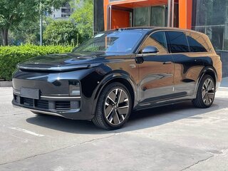 2026 Li Auto (Lixiang) L9 52.3 kWh I Рестайлинг, чёрный, 10549000 рублей, вид 4