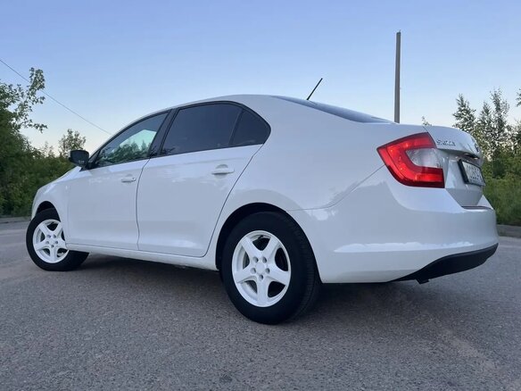 2016 Skoda Rapid I, белый, 700000 рублей - вид 15