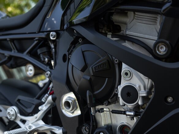 2025 BMW S 1000 RR, чёрный, 2570000 рублей - вид 19