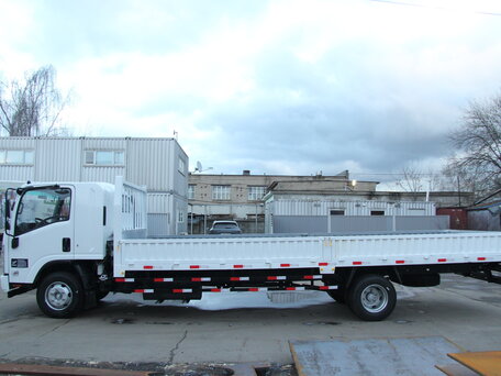 2026 Isuzu Elf (N-series), белый, 6890000 рублей, вид 2