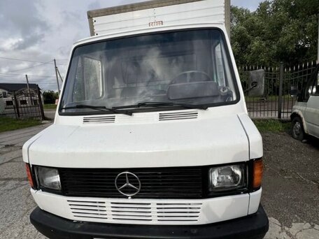 1992 Mercedes-Benz T1, белый, 250000 рублей, вид 1