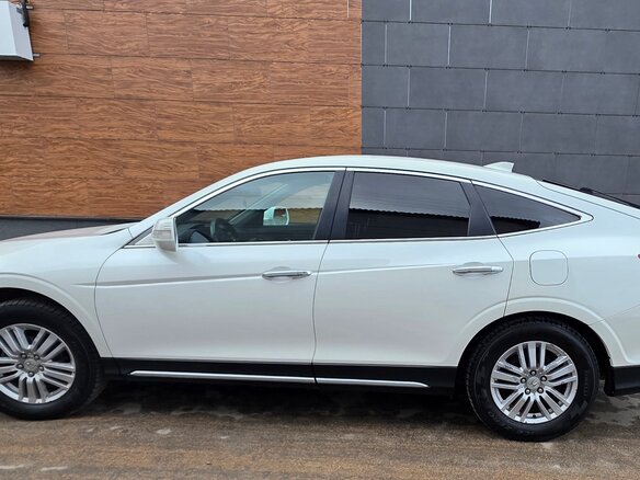 2014 Honda Crosstour I Рестайлинг, белый, 1590000 рублей - вид 5